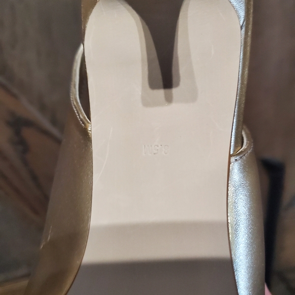 LAST CHANCE Lilly Pulitzer Shaina Jewel Pumps - Picture 6 of 6